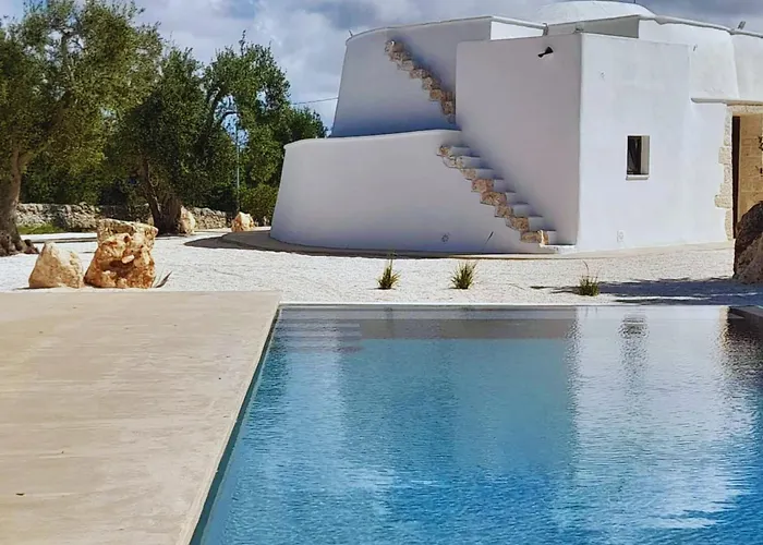 빌라 Casa La Saracena 오스투니