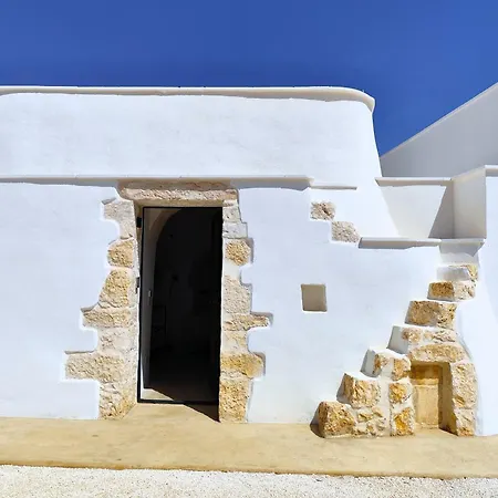 Casa La Saracena 오스투니