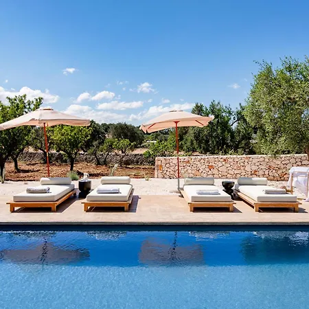 Casa La Saracena * オストゥーニ